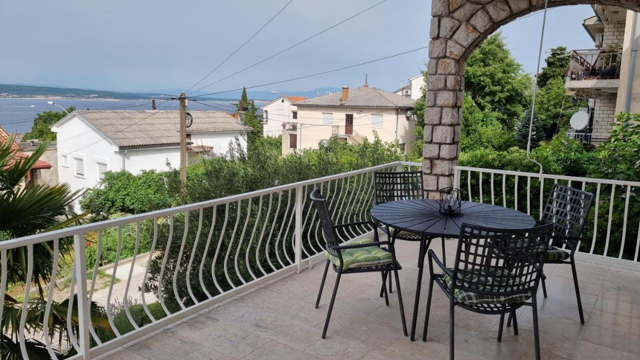 Apartmani Mali Selce Exterior photo