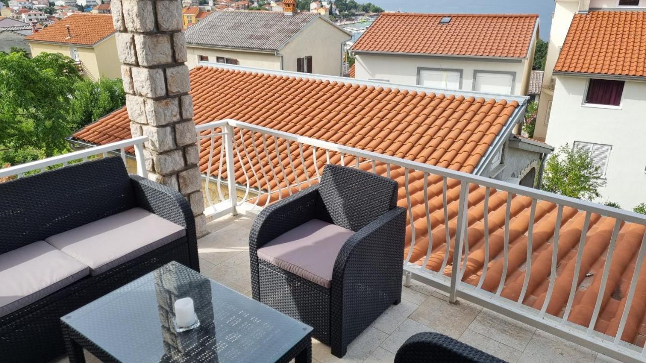 Apartmani Mali Selce Exterior photo